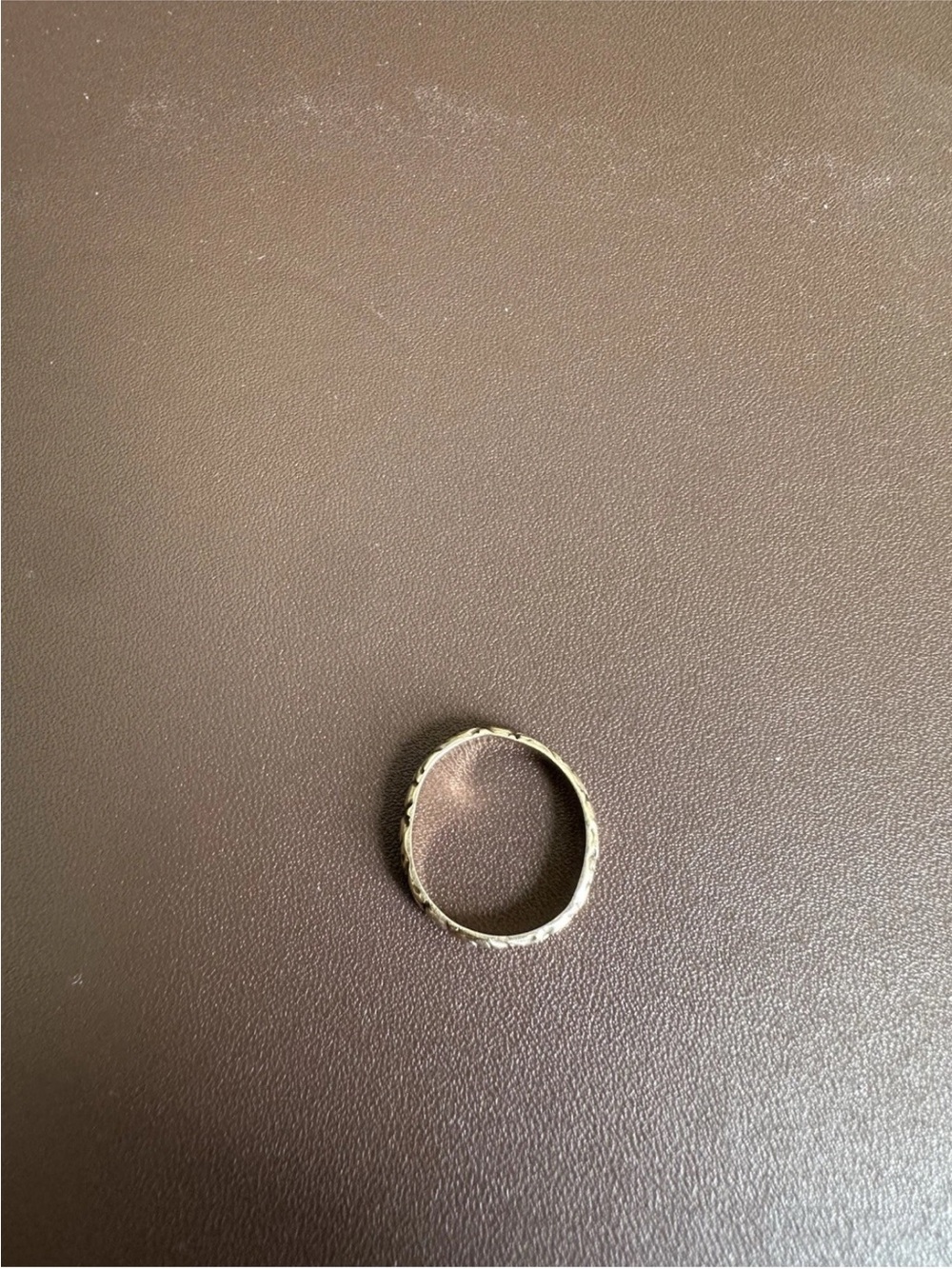 Antique 14k Gold Carved Scrollwork Ring - Picture 6 of 6